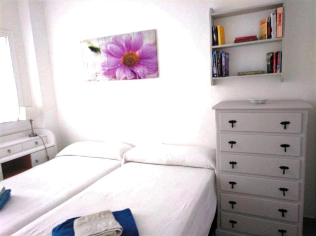 Rentcostadelsol Los Boliches Penelope ฟูเอนฮิโรลา ภายนอก รูปภาพ